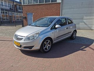 Opel Corsa 1.0-12V Essentia
