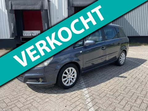 Opel Zafira 2.2 Executive Automaat