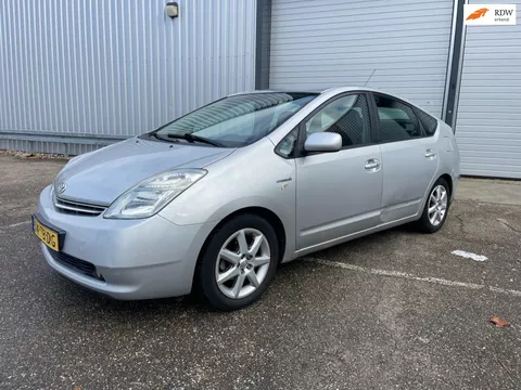 Toyota Prius 1.5 VVT-i Business Edition