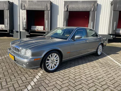 Jaguar XJ 3.0 V6 AUTOMAAT / NIEUWE APK!