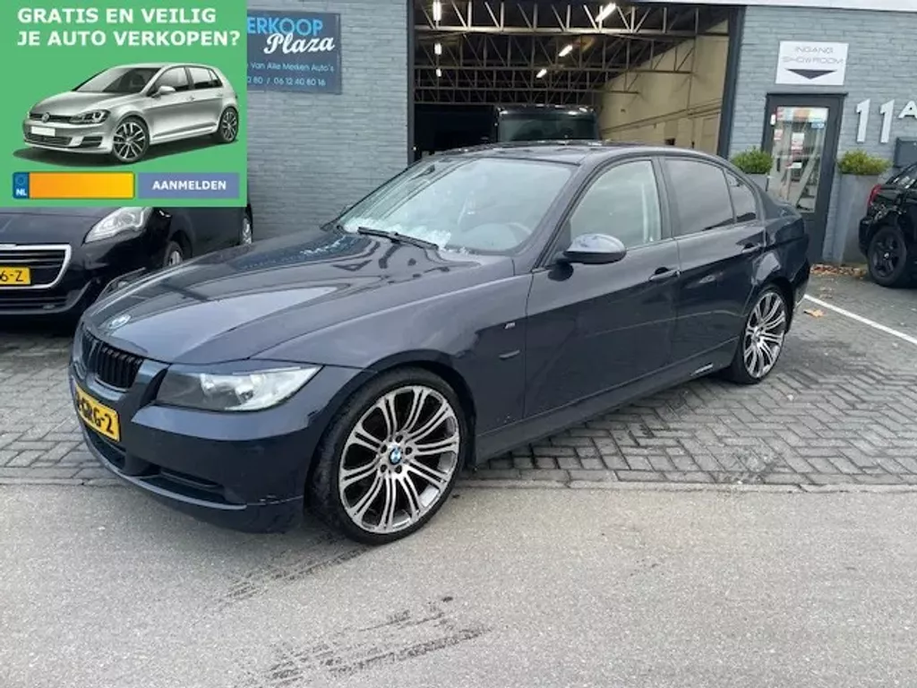 BMW 3-serie 316i Business Line Airco / Cruise Cont LEKT OLIE!