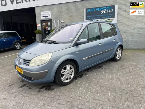 Renault Sc&eacute;nic 1.6-16V Privil&egrave;ge Comfort