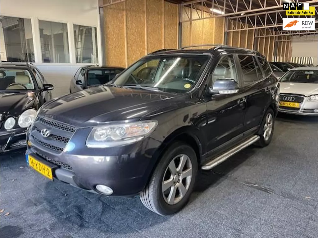 Hyundai Santa Fe 2.2 CRDi Dynamic Premium ( MOTOR DEFECT )