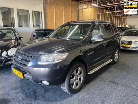 Hyundai Santa Fe 2.2 CRDi Dynamic Black Premium ( MOTOR DEFECT )