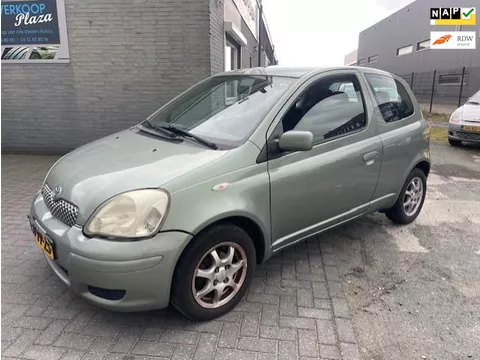 Toyota Yaris 1.3 VVT-i Sol AIRCO