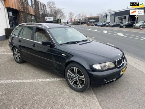 BMW 3 Serie Touring 330xi Executive LPG G3 AUTOMAAT / ZONNEDAK