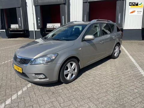 Kia Cee'd 1.4 CVVT Seven