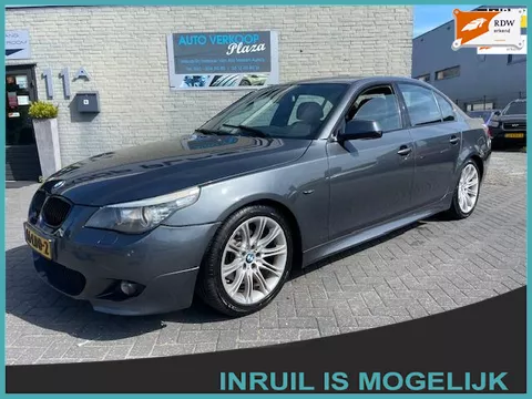 BMW 5-serie 520i Corporate Lease Business Line Sport / TREKHAAK