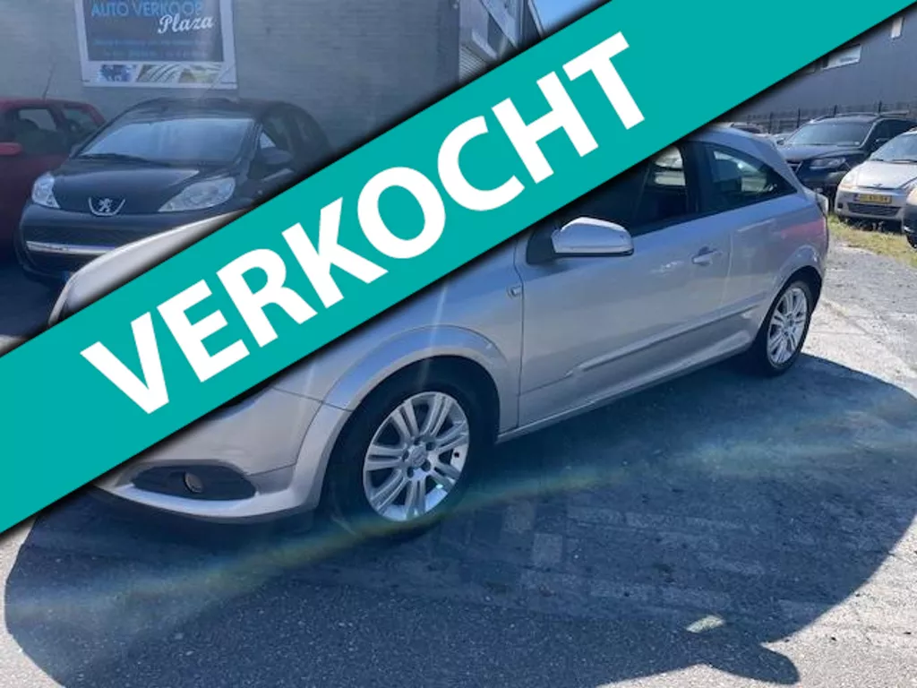 Opel Astra GTC 1.6 Temptation