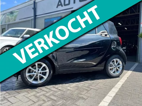 Smart Fortwo 1.0 Pure Airco / Navigatie / Panoramadak